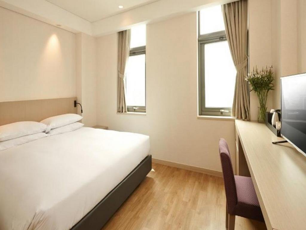 Intercity Hotel
